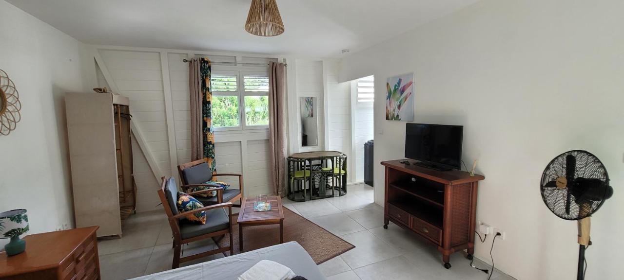 Ti-Hibiscus Bungalow T1 Clim-Wifi 30M2 2 Pers Grande Savane Exterior photo